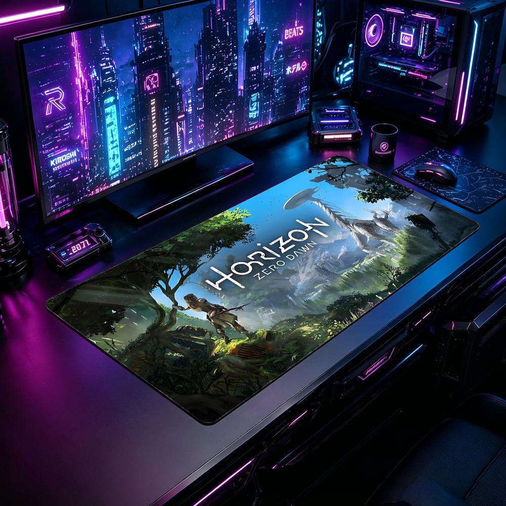 Desk Setup Laptop And Pc - Gaming Mouse Pad HHorizon Mouse Pad